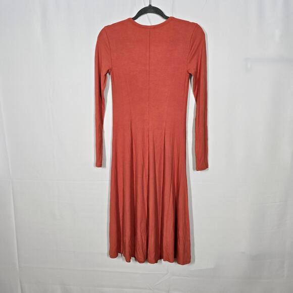 Universal Standard Form Rib Portrait Dress in Arepol Size 4XS(0/00) - Picture 4 of 6
